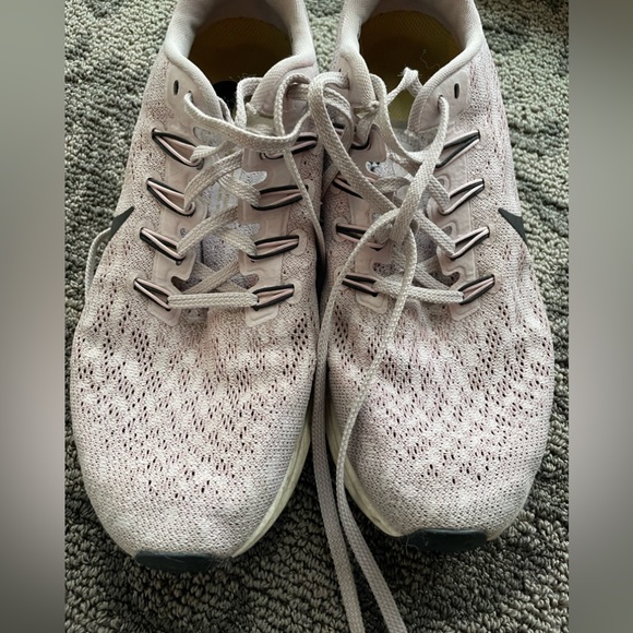 Nike Zoom 8.5 - Picture 3 of 4